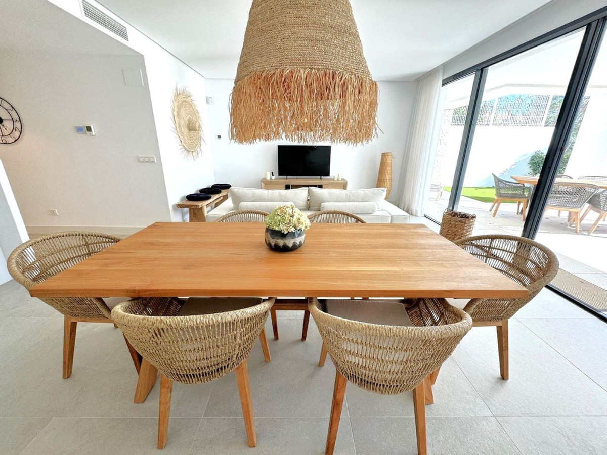 3 bedroom Apartments for sale in Cabopino – R4842436