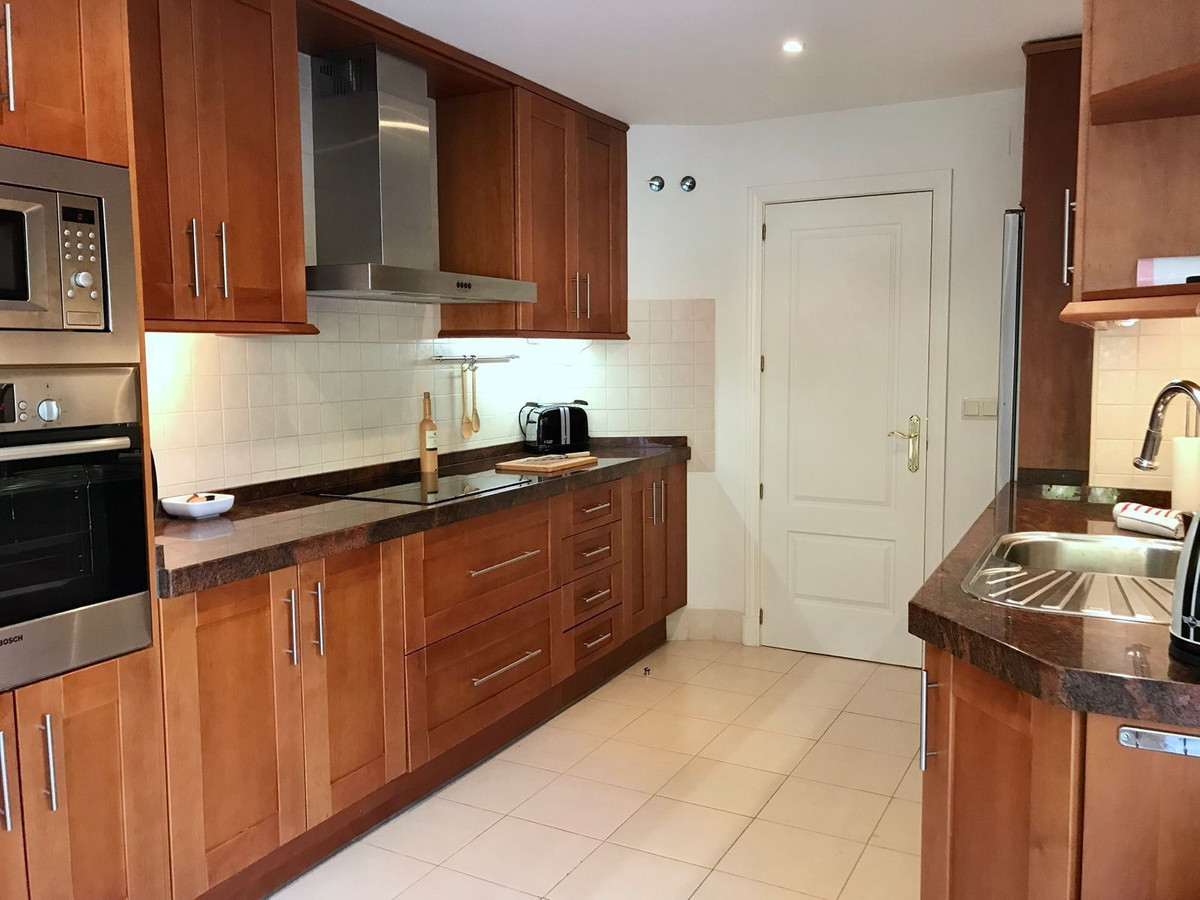 3 bedroom Apartments for sale in Los Flamingos – R5187712