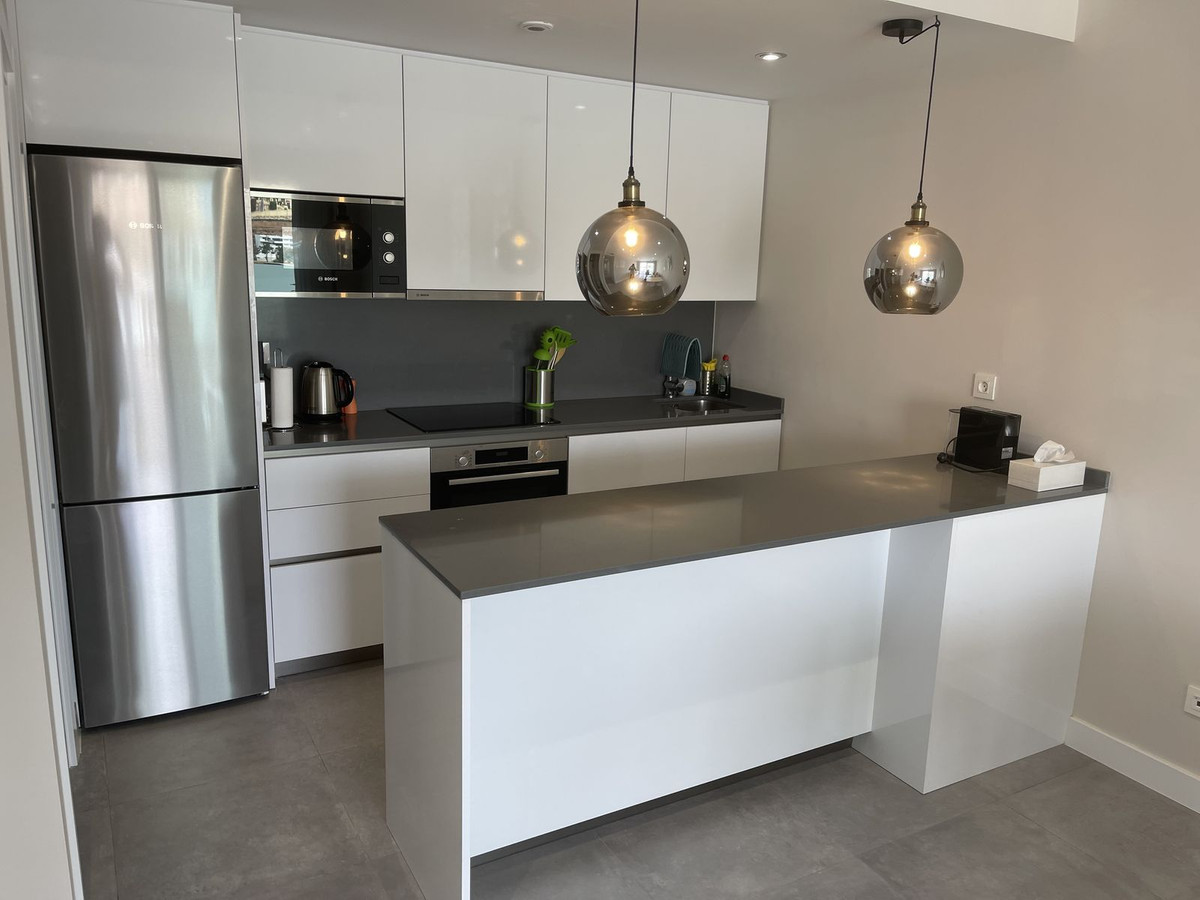 Apartamentos de 2 dormitorios en venta en La Cala de Mijas – R4098016