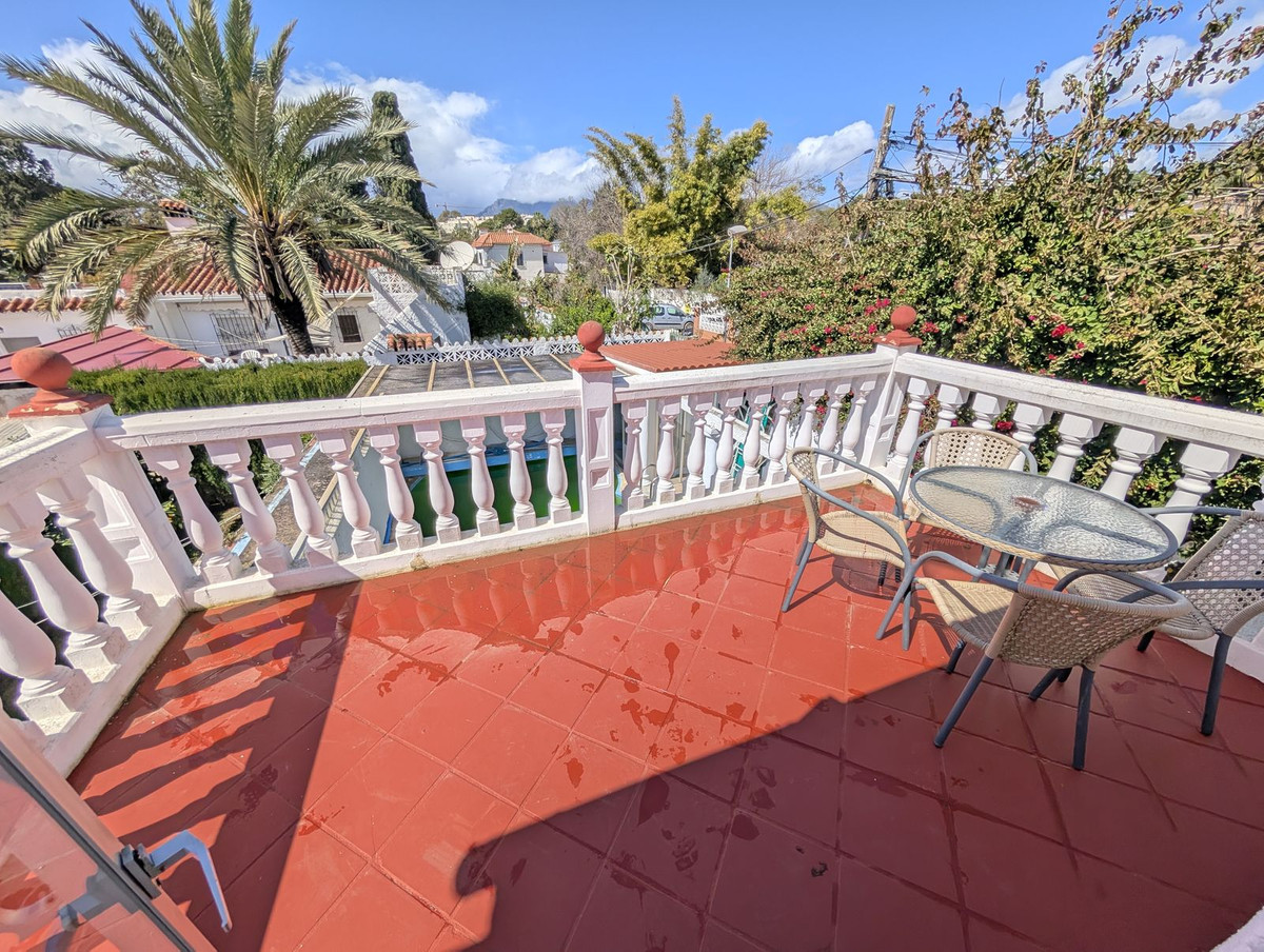Pareados de 3 dormitorios en venta en El Rosario – R4310383