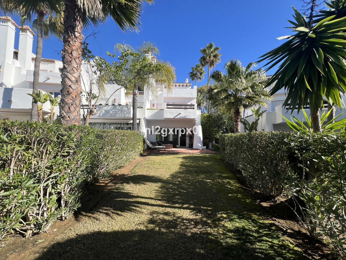 3 bedroom Semi-detached for sale in Atalaya – R4958254