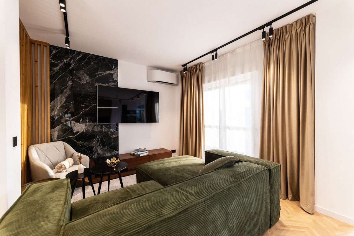 3 bedroom Apartments for sale in La Quinta – R5040991