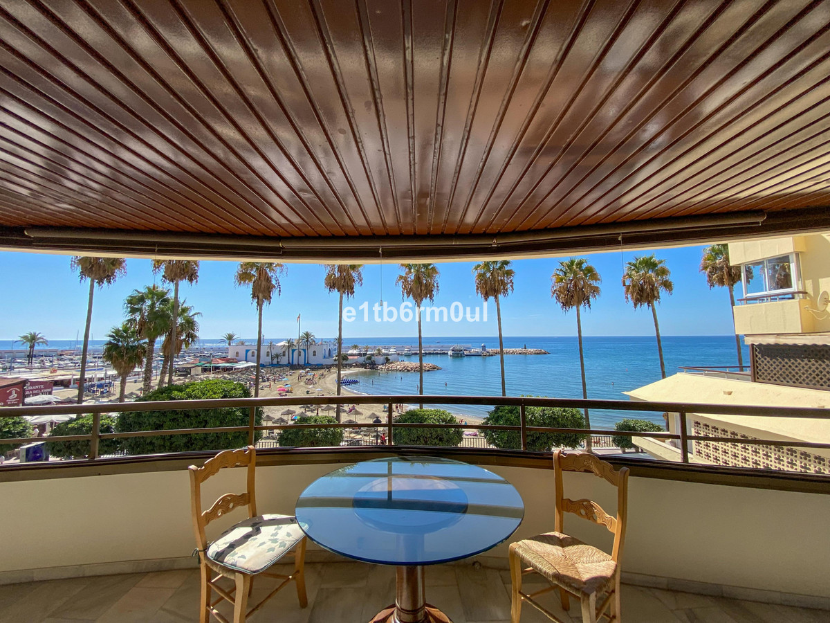 3 bedroom Apartments for sale in Marbella – R5007331