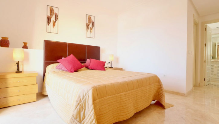 2 bedroom Penthouses for sale in La Mairena – R5185348 in 