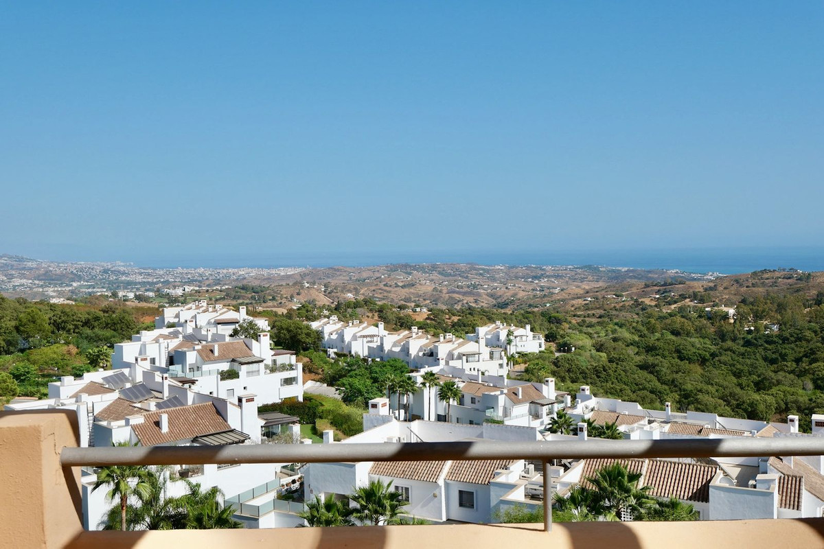 2 bedroom Penthouses for sale in La Mairena – R5185348