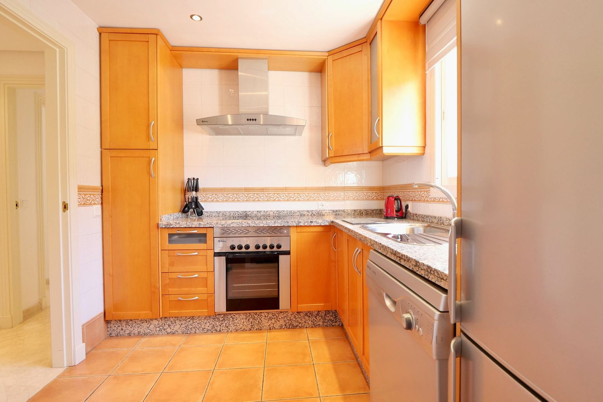 2 bedroom Penthouses for sale in La Mairena – R5185348