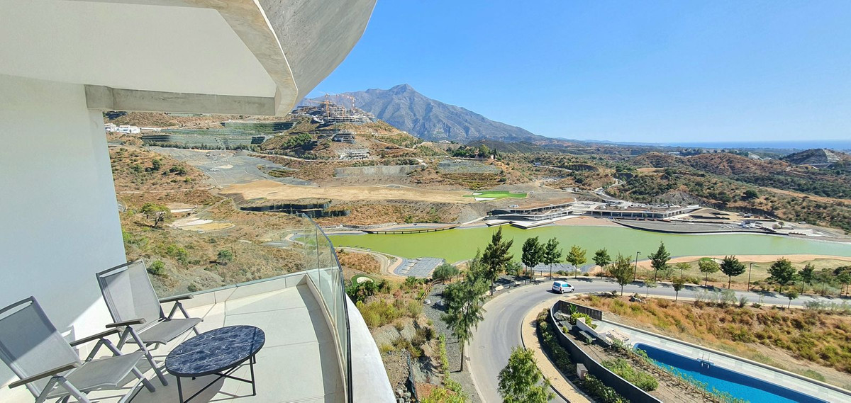 Apartamentos de 3 dormitorios en venta en La Quinta – R5183767