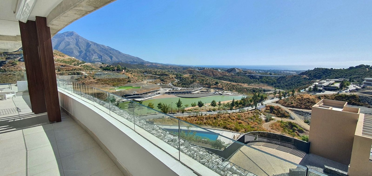 Apartamentos de 3 dormitorios en venta en La Quinta – R5183767