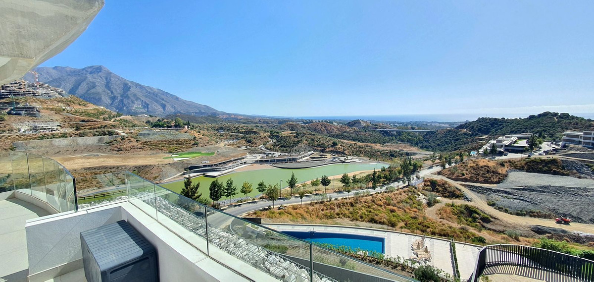 Apartamentos de 3 dormitorios en venta en La Quinta – R5183767