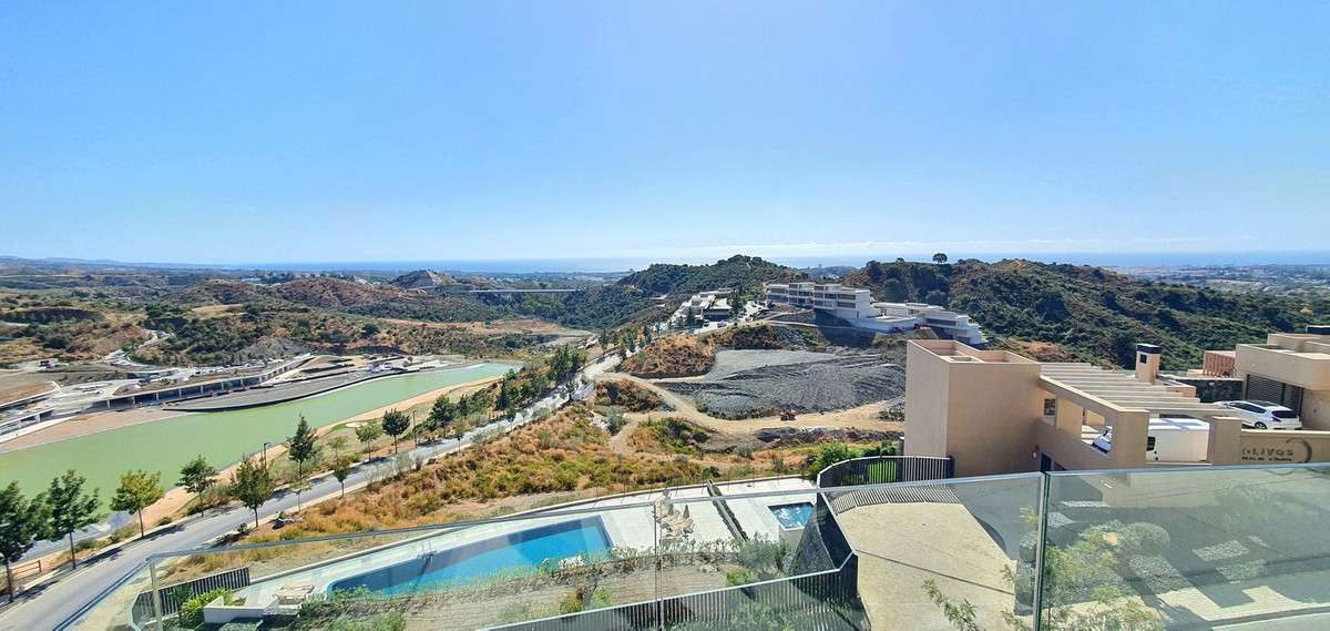 Apartamentos de 3 dormitorios en venta en La Quinta – R5183767