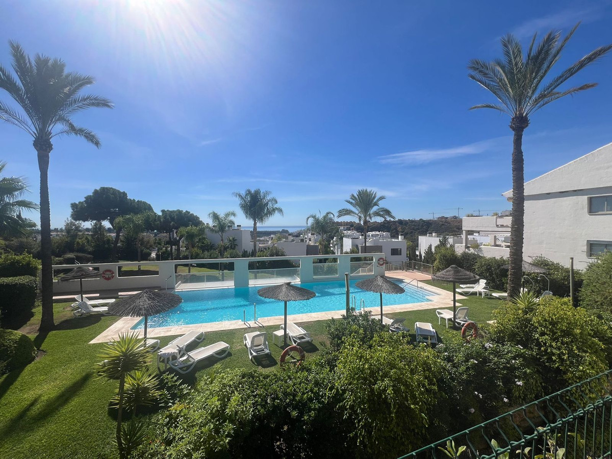 2 bedroom Apartments for sale in Nueva Milla de Oro – R5183827