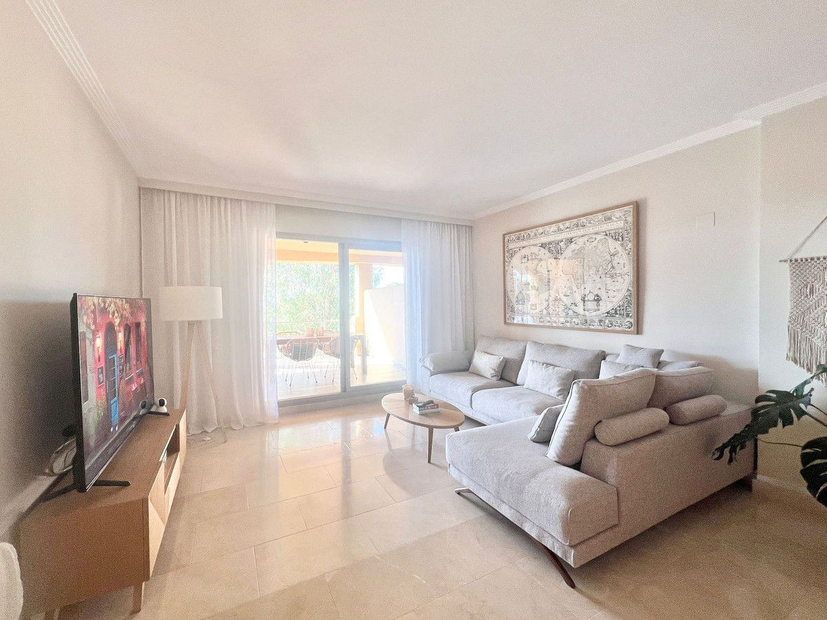 2 bedroom Apartments for sale in Nueva Milla de Oro – R5183827