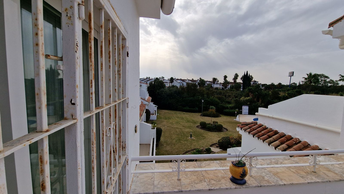 2 bedroom Penthouses for sale in Nueva Milla de Oro – R4252408