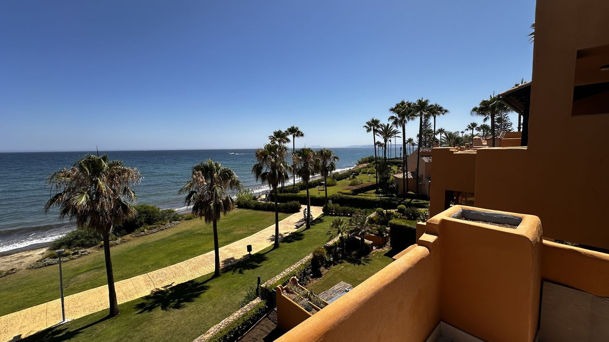 Apartamentos de 4 dormitorios en venta en Nueva Milla de Oro – R5106994