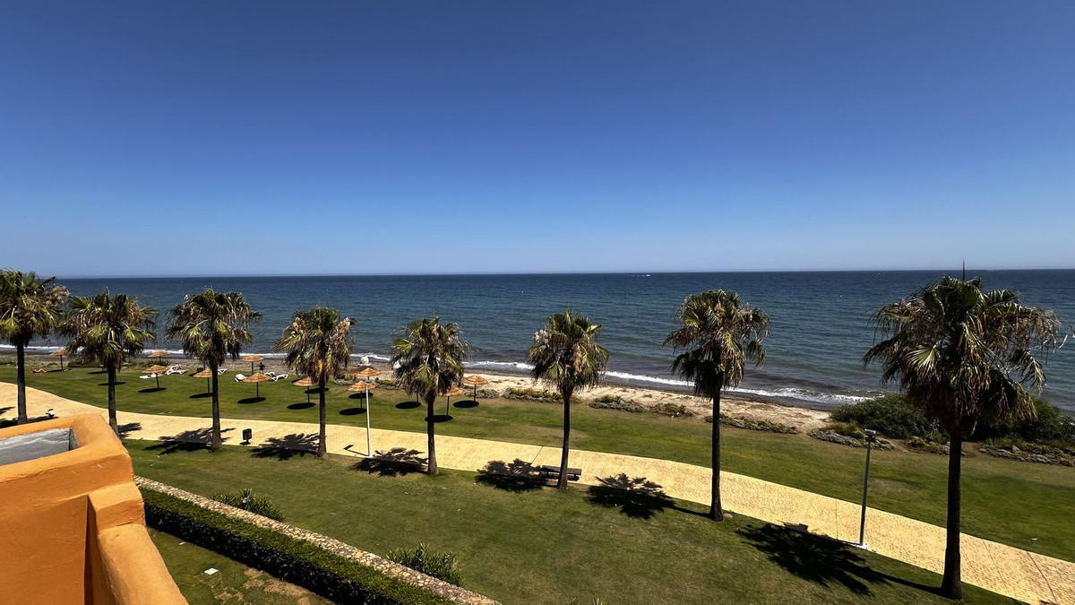 Apartamentos de 4 dormitorios en venta en Nueva Milla de Oro – R5106994