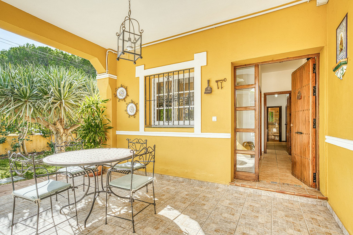 Villas de 5 dormitorios en venta en El Rosario – R5192395