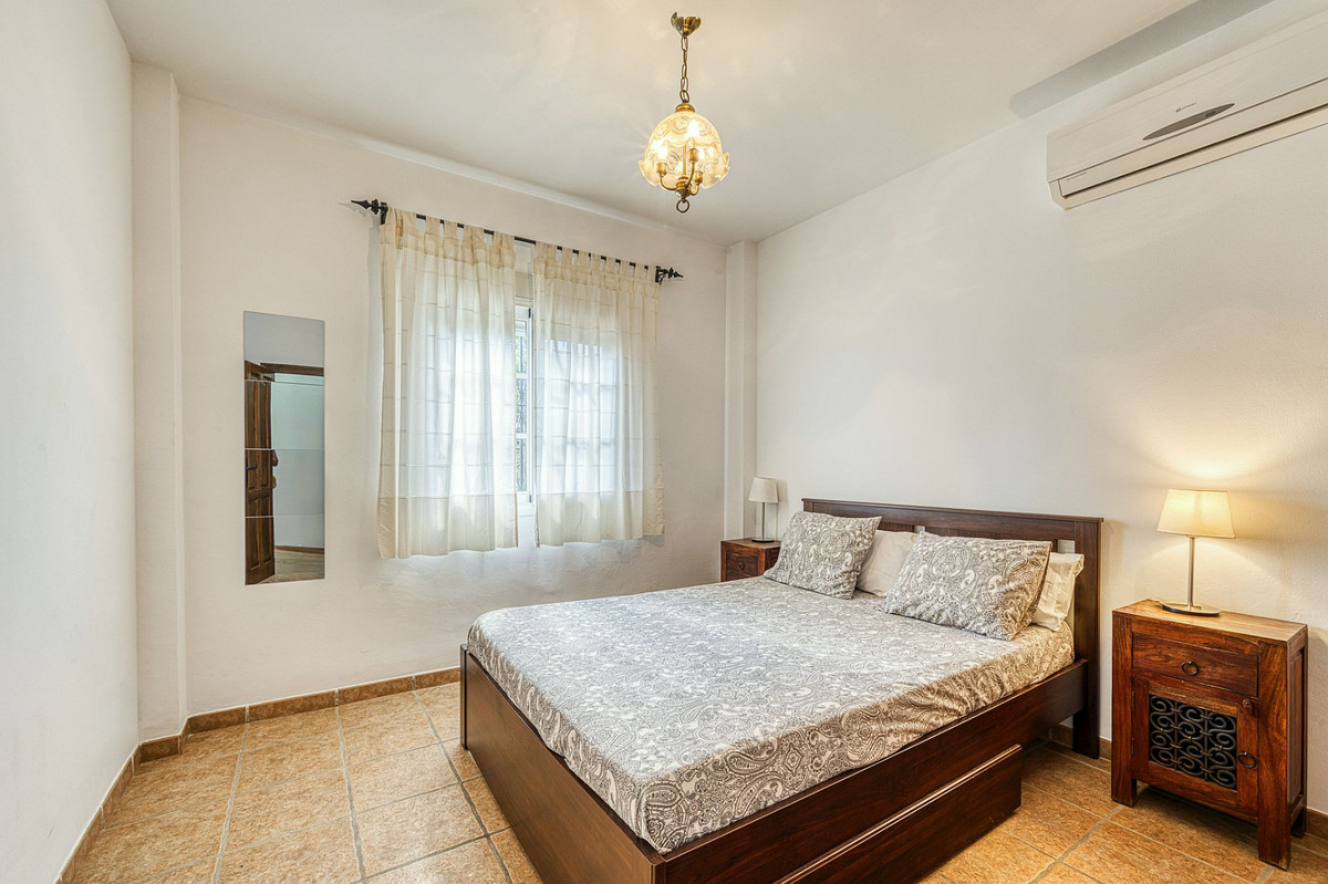 Villas de 5 dormitorios en venta en El Rosario – R5192395