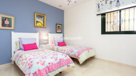 2 bedroom Apartments for sale in Guadalmina Alta – R5164198