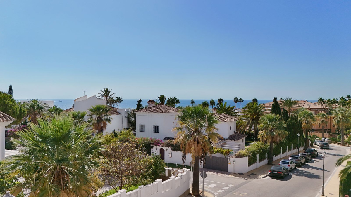Apartamentos de 3 dormitorios en venta en Marbella – R5187715