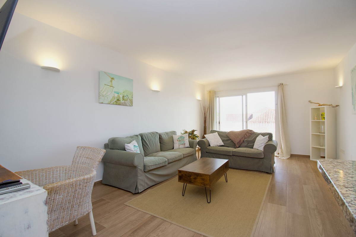 Apartamentos de 3 dormitorios en venta en Marbella – R5187715