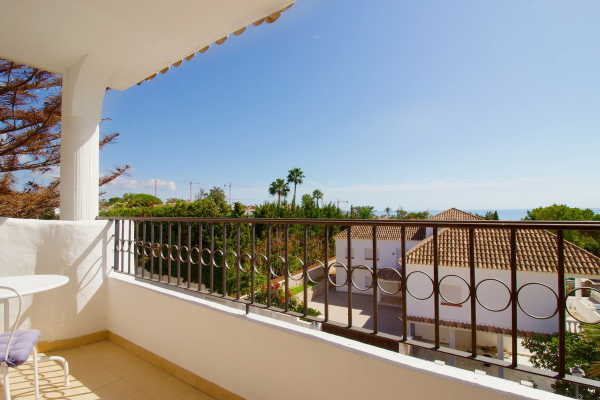 Apartamentos de 3 dormitorios en venta en Marbella – R5187715