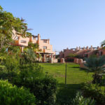 Adosados de 5 dormitorios en venta en Riviera del Sol – R4897288