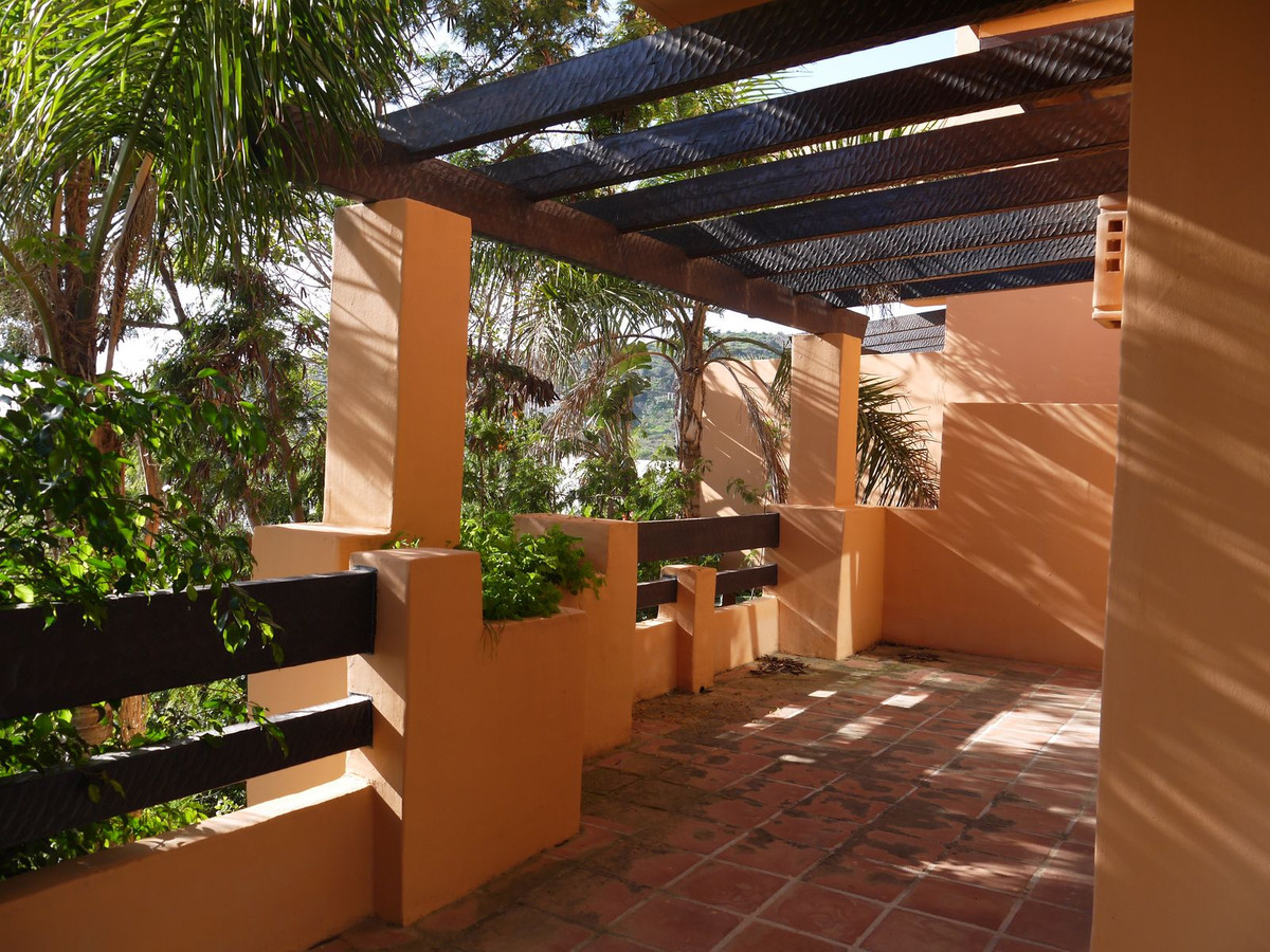 Adosados de 5 dormitorios en venta en Riviera del Sol – R4897288