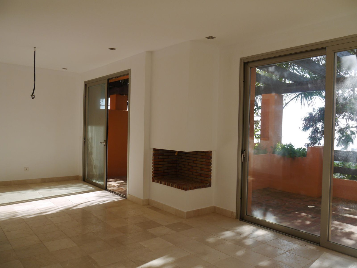 Adosados de 5 dormitorios en venta en Riviera del Sol – R4897288
