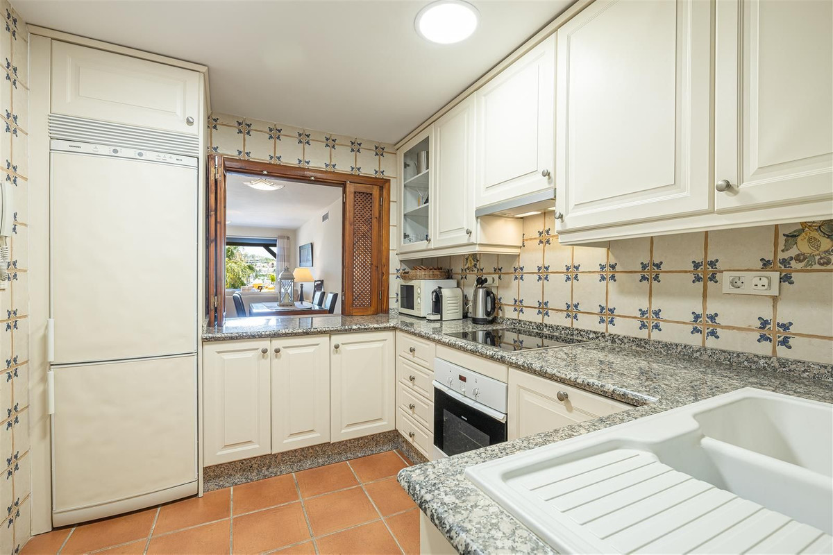 Aticos de 2 dormitorios en venta en Nueva Milla de Oro – R5083792 Aticos de 2 dormitorios en venta en Nueva Milla de Oro – R5083792