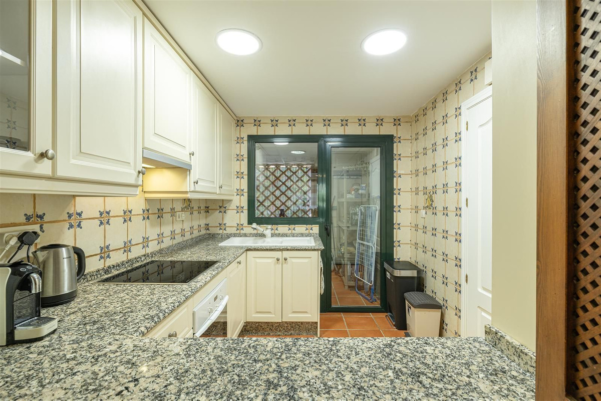 Aticos de 2 dormitorios en venta en Nueva Milla de Oro – R5083792 Aticos de 2 dormitorios en venta en Nueva Milla de Oro – R5083792