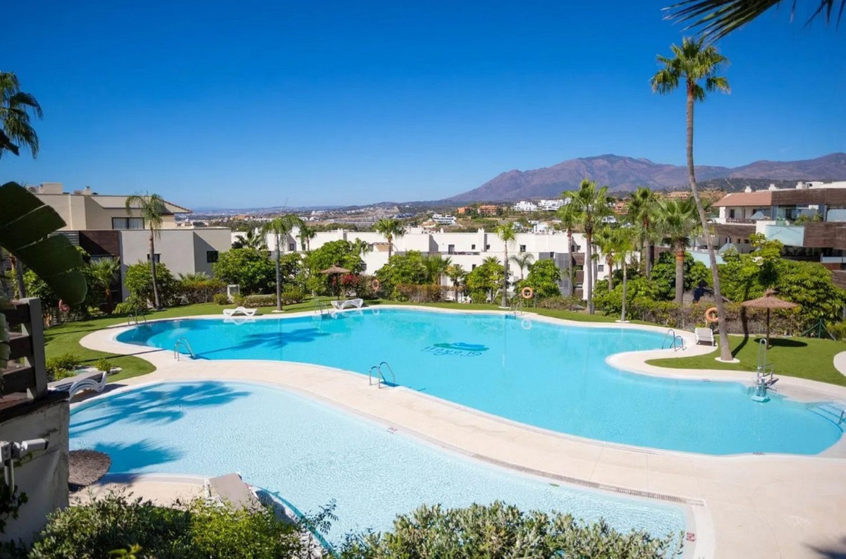 Apartamentos de 2 dormitorios en venta en Los Flamingos – R5191909
