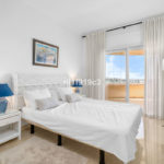 Apartamentos de 2 dormitorios en venta en Elviria Hills – R4994593