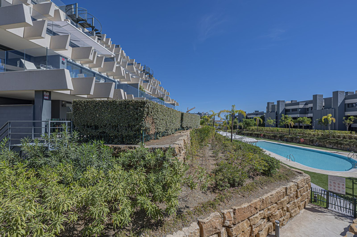 3 bedroom Apartments for sale in Selwo – R5177197