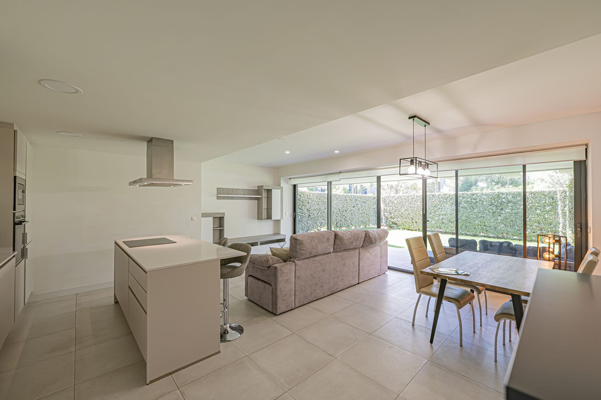 3 bedroom Apartments for sale in Selwo – R5177197