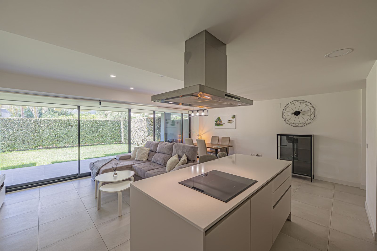 3 bedroom Apartments for sale in Selwo – R5177197