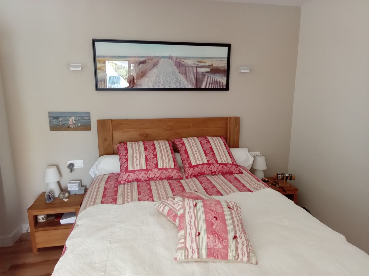 3 bedroom Penthouses for sale in Calahonda – R5191492