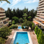 Apartamentos de 3 dormitorios en venta en Marbella – R5058682