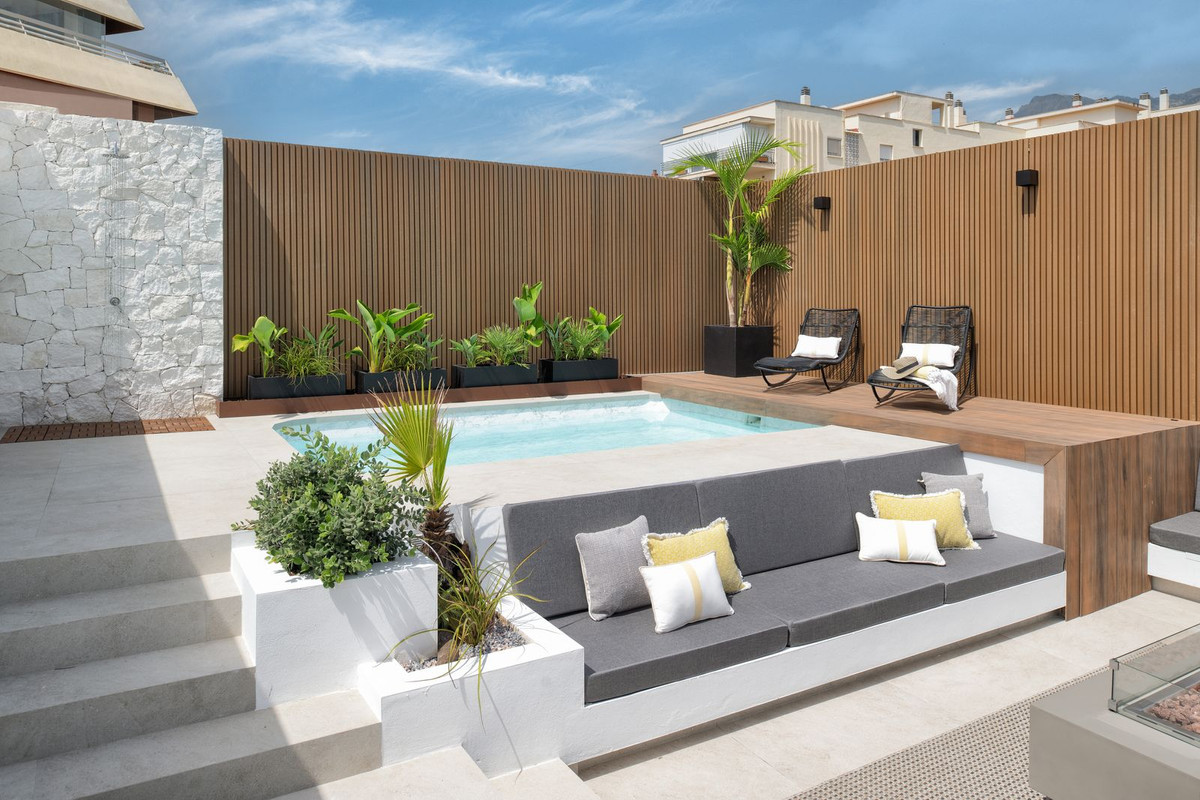Apartamentos de 3 dormitorios en venta en Marbella – R5058682