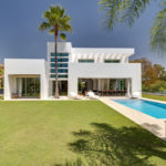 4 bedroom Villas for sale in Guadalmina Baja – R5039713