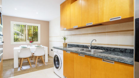 Apartamentos de 3 dormitorios en venta en Marbella – R5153680