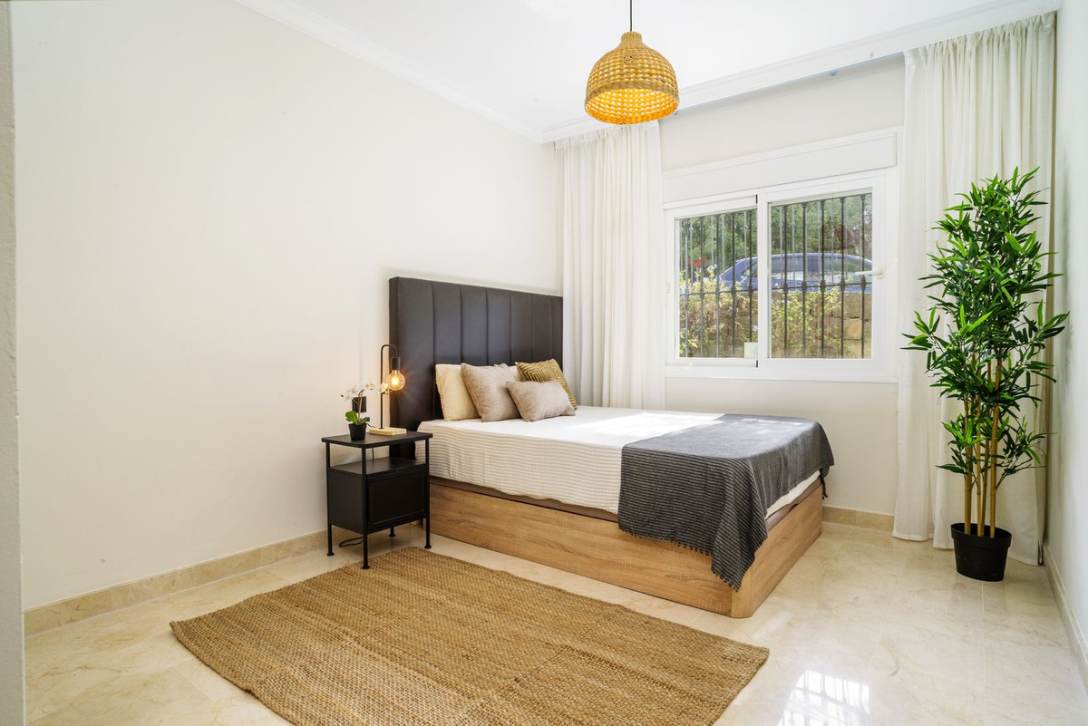 3 bedroom Apartments for sale in Marbella – R5153680