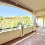 2 bedroom Apartments for sale in Elviria – R5183212