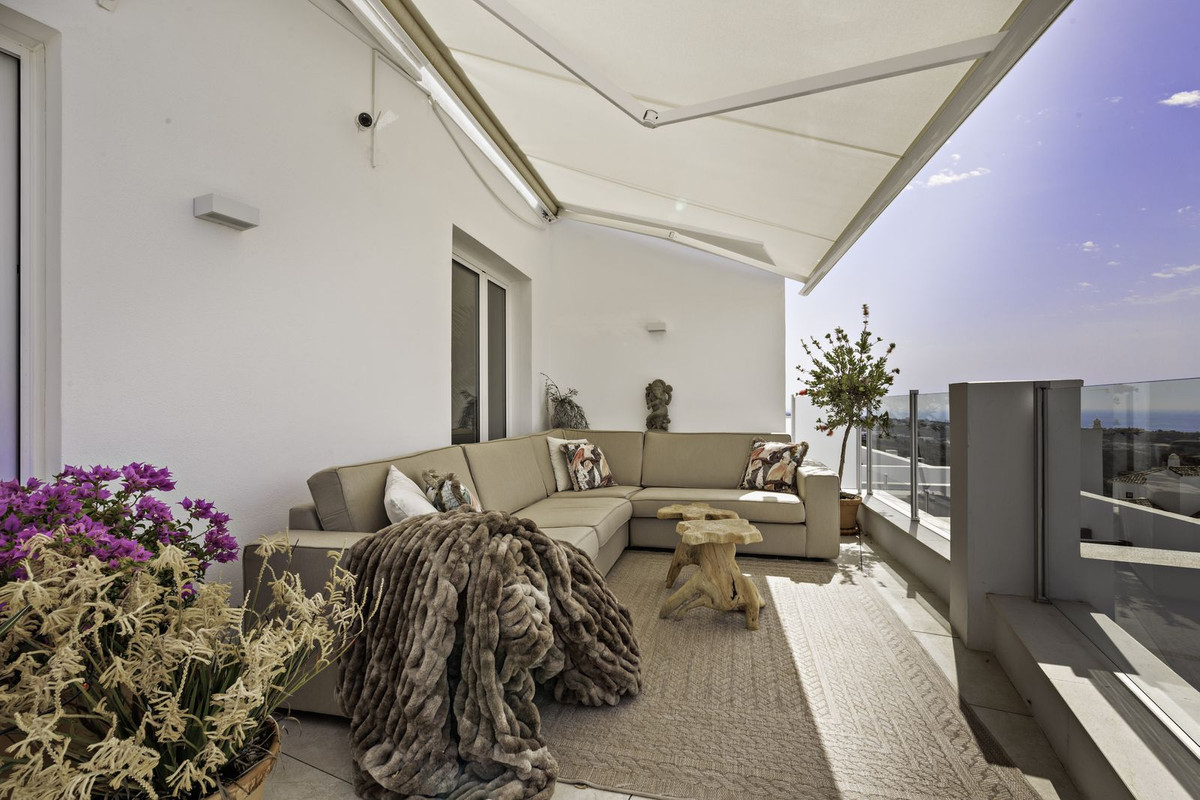 2 bedroom Apartments for sale in Altos de los Monteros – R5180017 2 bedroom Apartments for sale in Altos de los Monteros – R5180017