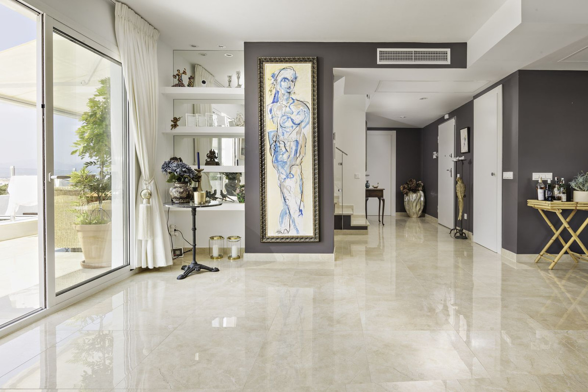 2 bedroom Apartments for sale in Altos de los Monteros – R5180017 2 bedroom Apartments for sale in Altos de los Monteros – R5180017