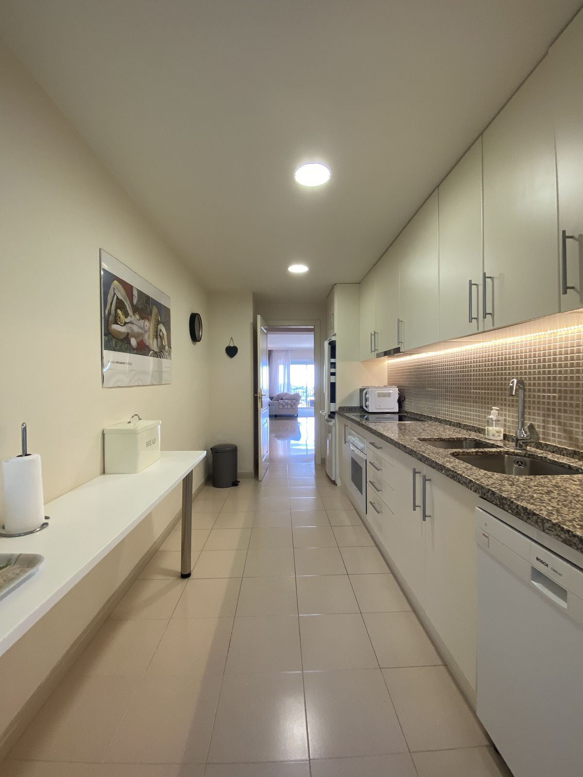 2 bedroom Apartments for sale in La Quinta – R5191588