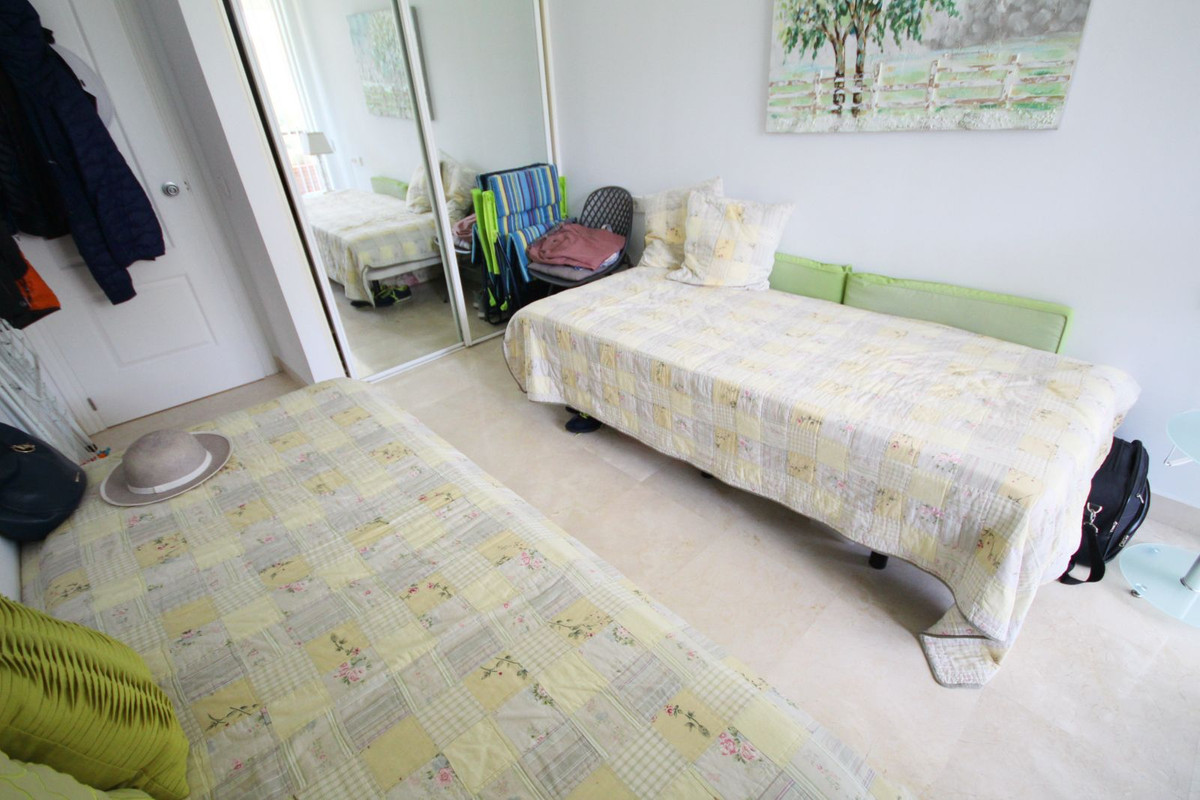 2 bedroom Apartments for sale in Riviera del Sol – R5172574