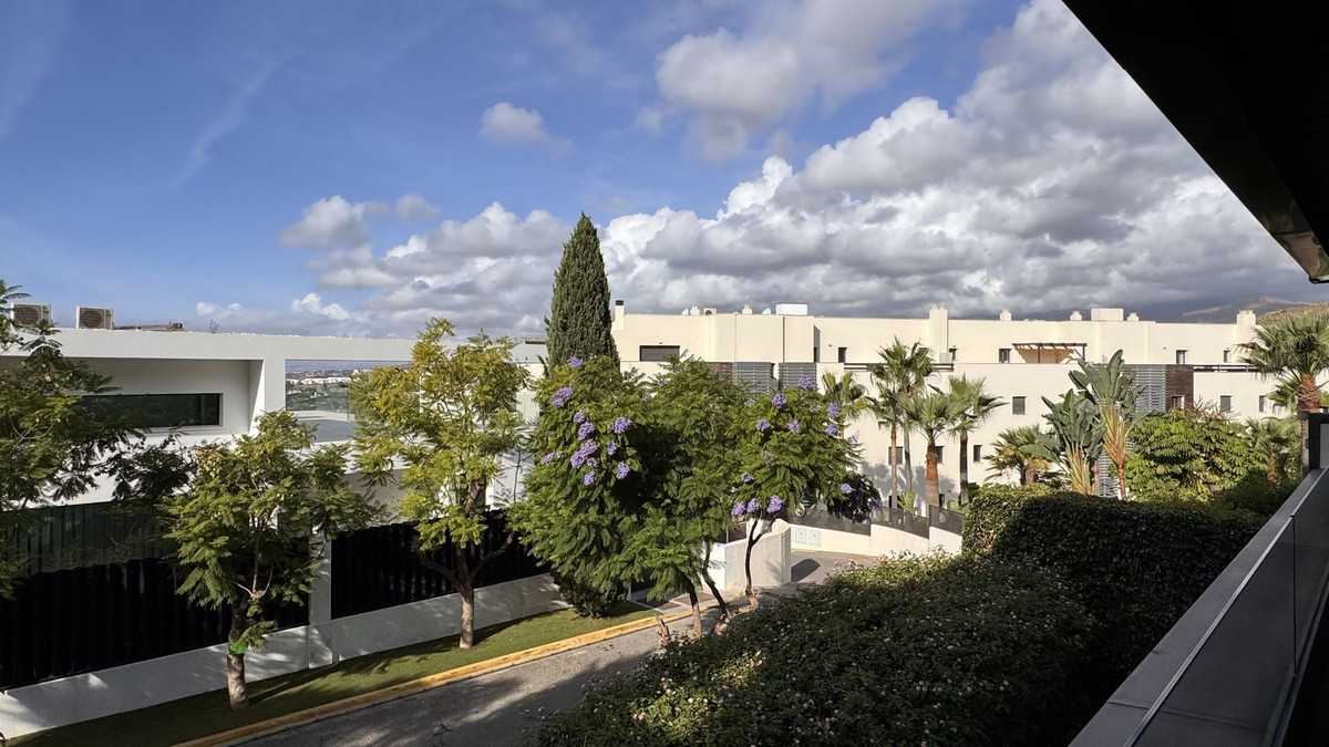 2 bedroom Apartments for sale in Los Flamingos – R5051188