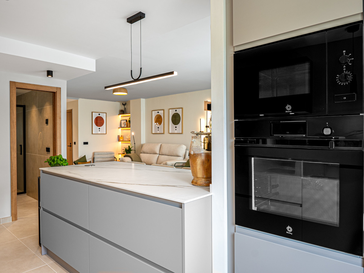 Apartamentos de 3 dormitorios en venta en Marbella – R5157580