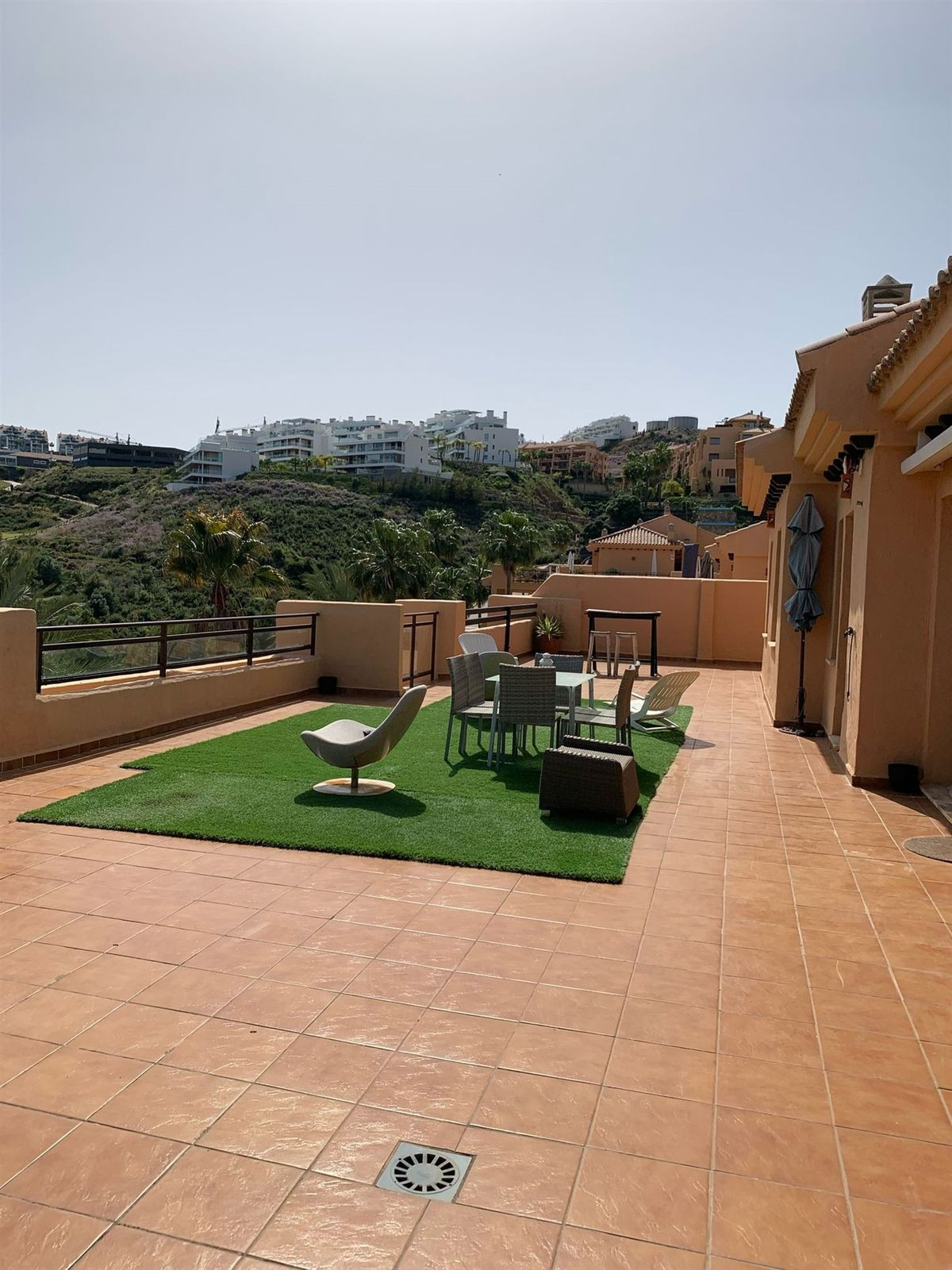 3 bedroom Penthouses for sale in La Cala de Mijas – R5020240