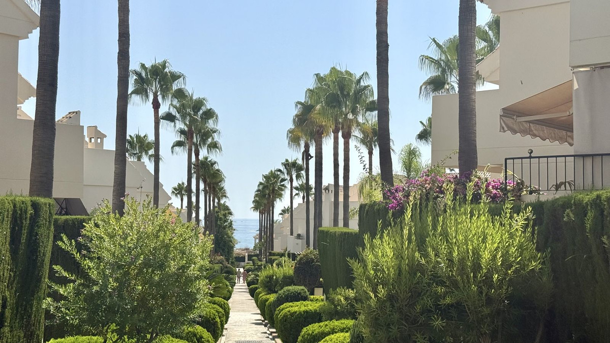 3 bedroom Townhouses for sale in Marbella – R5183131